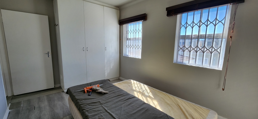 To Let 2 Bedroom Property for Rent in Parklands Western Cape